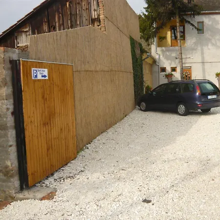 Bed & Breakfast Szent Istvan Panzio