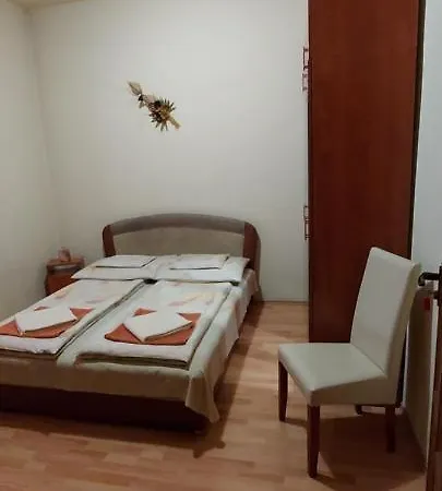 Bed & Breakfast Szent Istvan Panzio