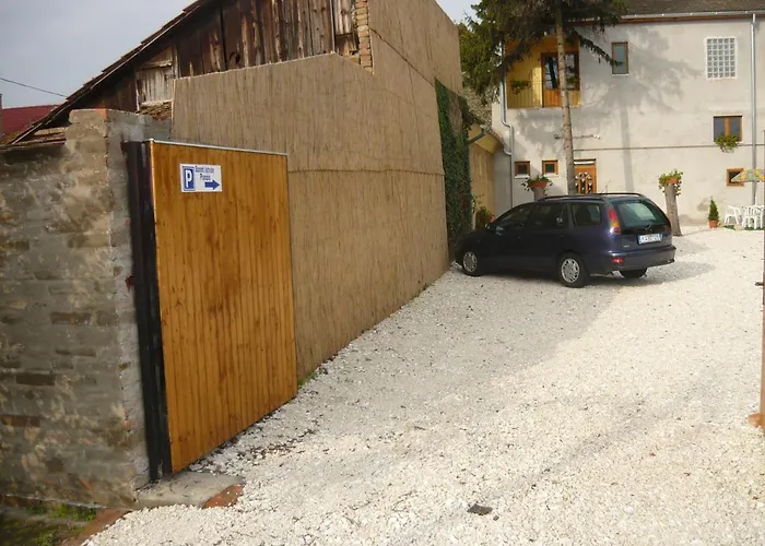 Bed & Breakfast Szent Istvan Panzio